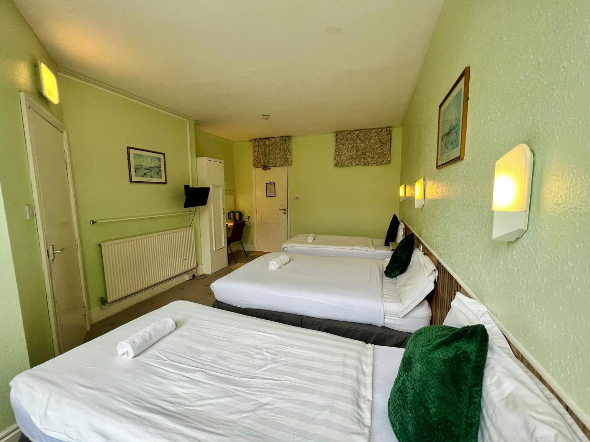 Green Gables Hotel Scarborough Pokoj fotografie